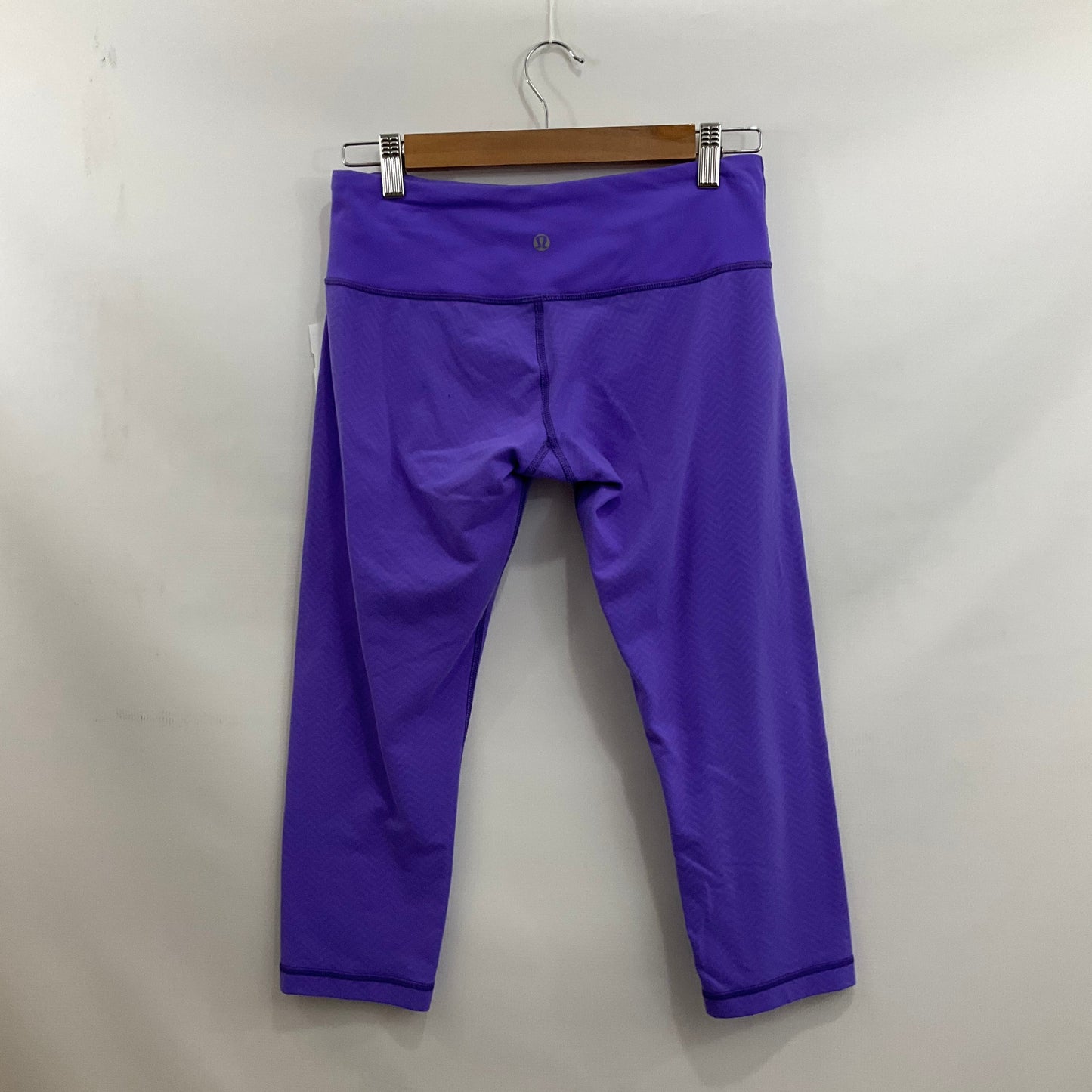 Athletic Leggings Capris By Lululemon In Purple, Size: 6