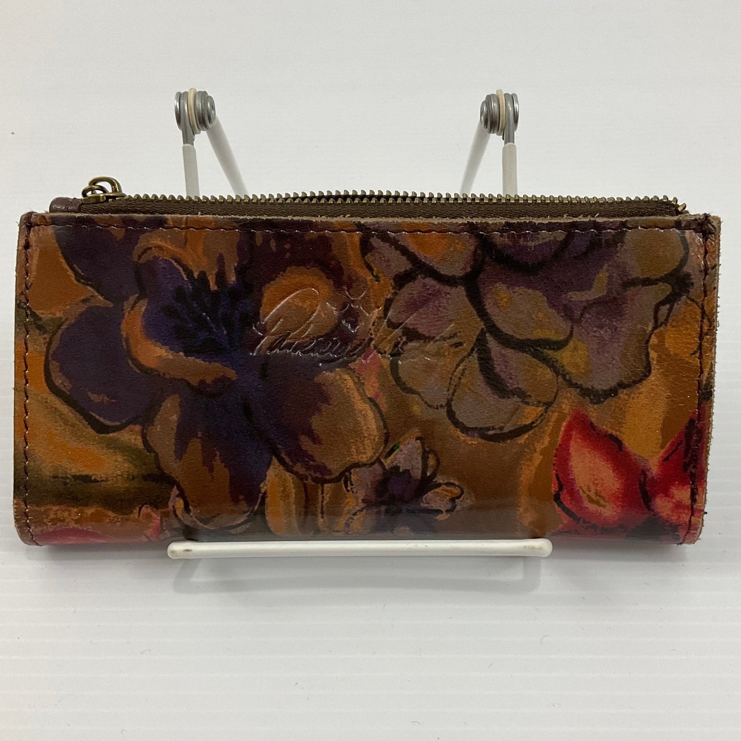 Wallet Designer By Patricia Nash  Size: Medium