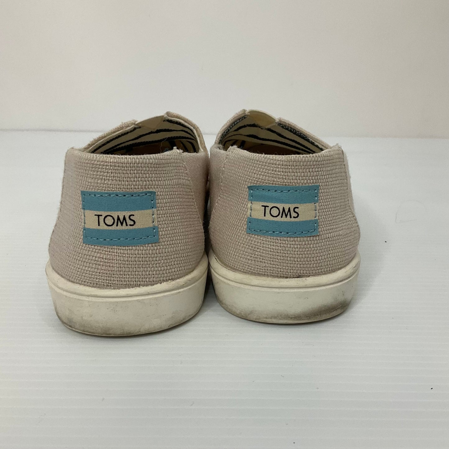 Beige Shoes Sneakers Toms, Size 6.5