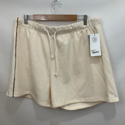 Athletic Shorts By Sage In Cream, Size: Xl