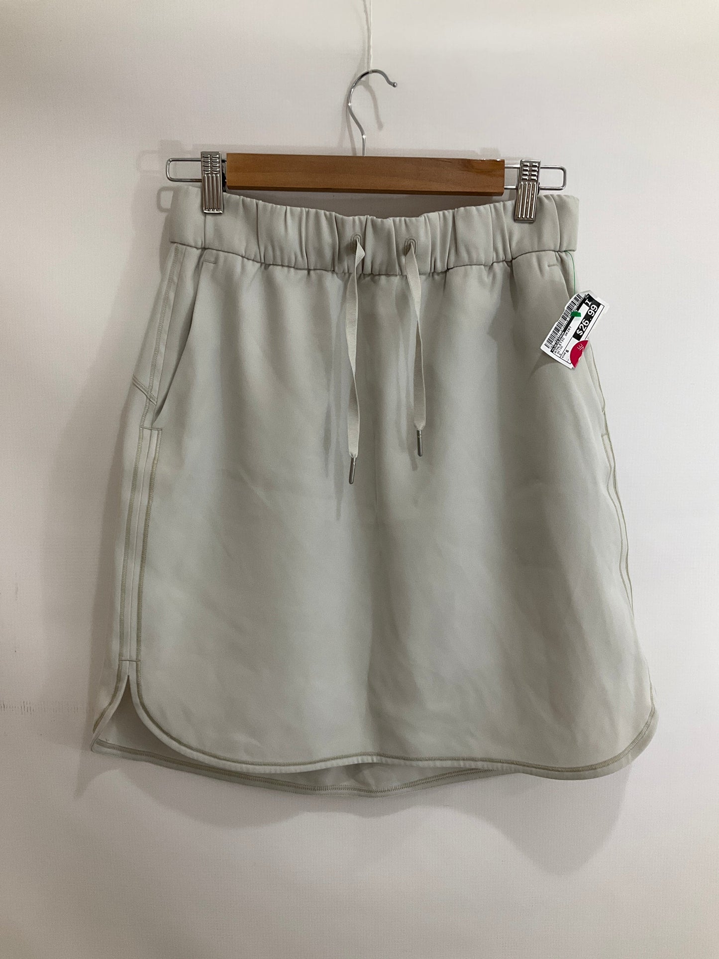 Athletic Skirt By Lululemon In Beige, Size: 6