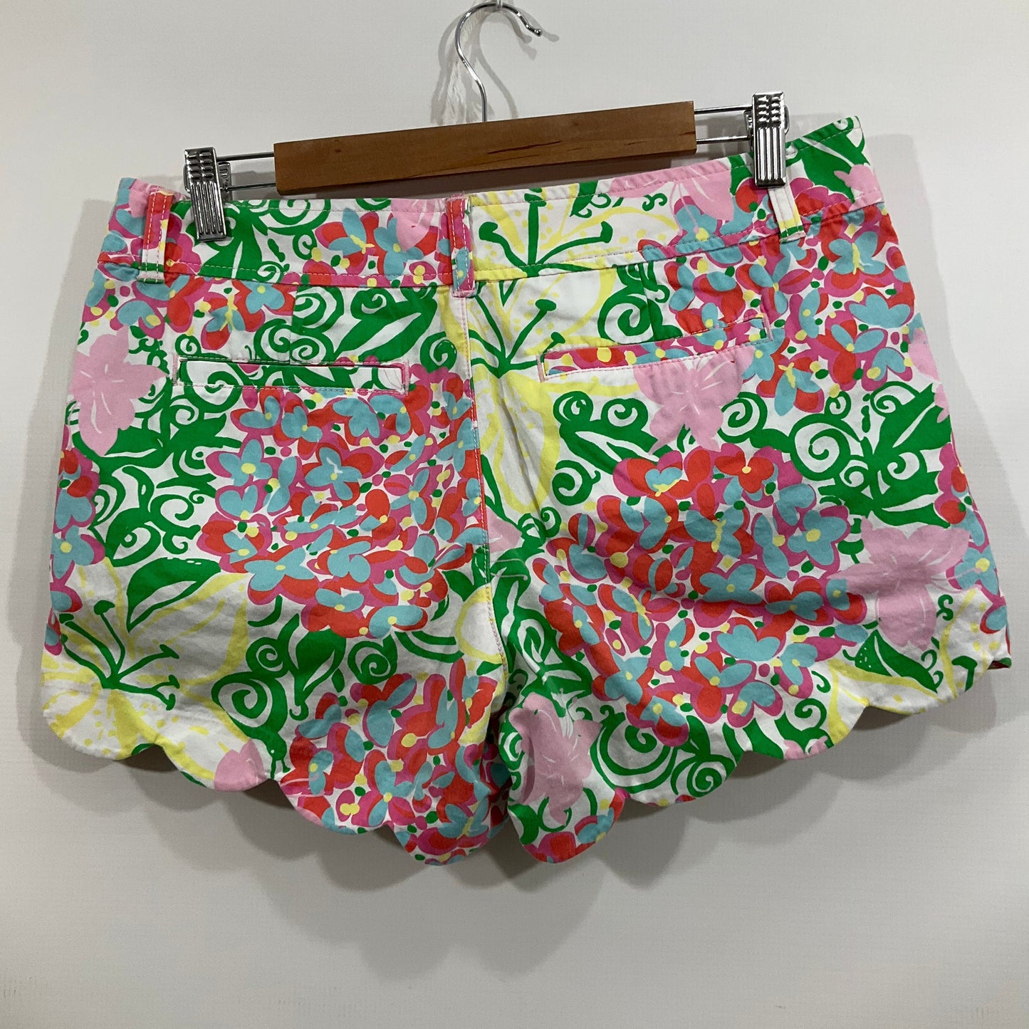 Shorts By Lilly Pulitzer In Floral Print, Size: S