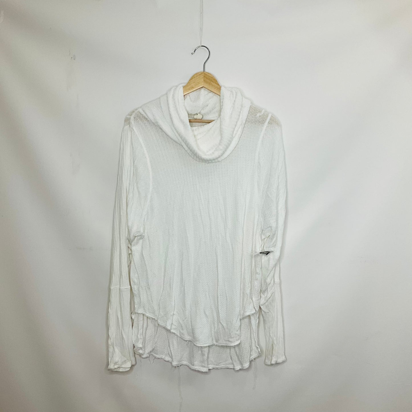 White Top Long Sleeve We The Free, Size M