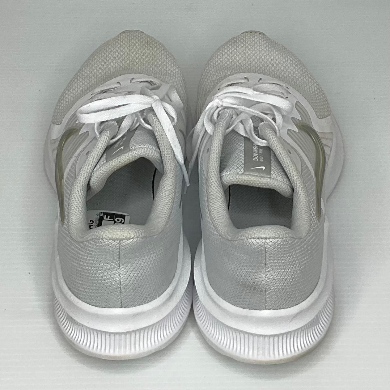 White Shoes Athletic Nike, Size 11