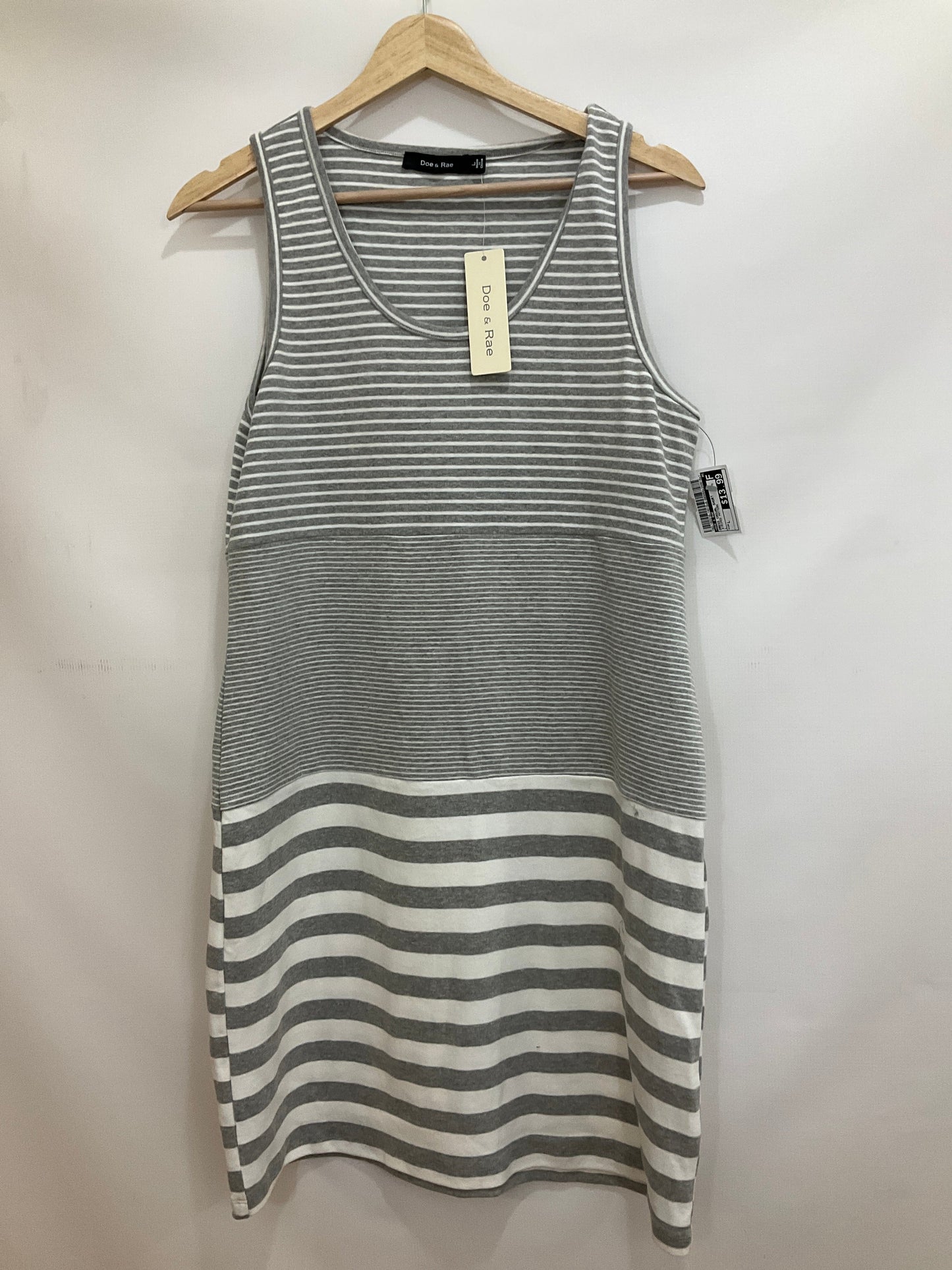 Striped Pattern Dress Casual Short Doe & Rae, Size L