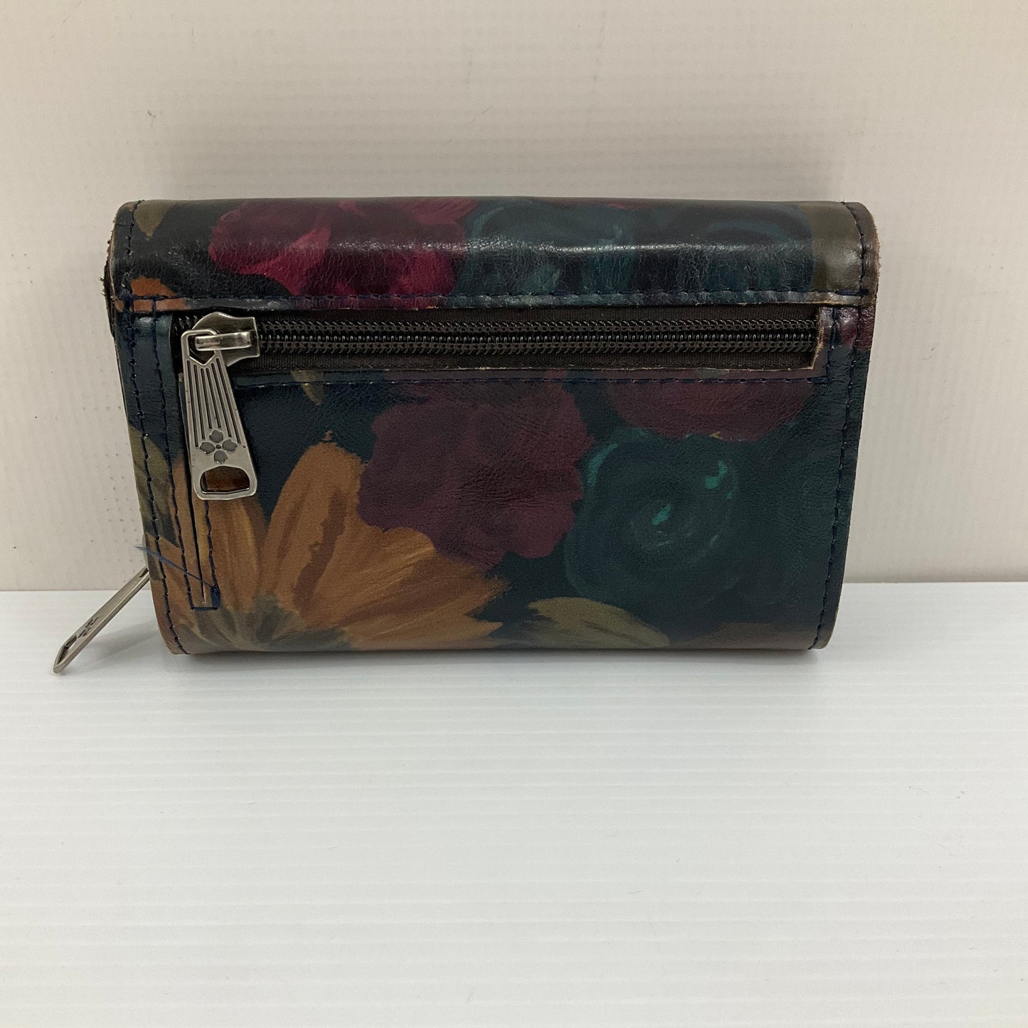 Wallet Designer By Patricia Nash, Size: Medium