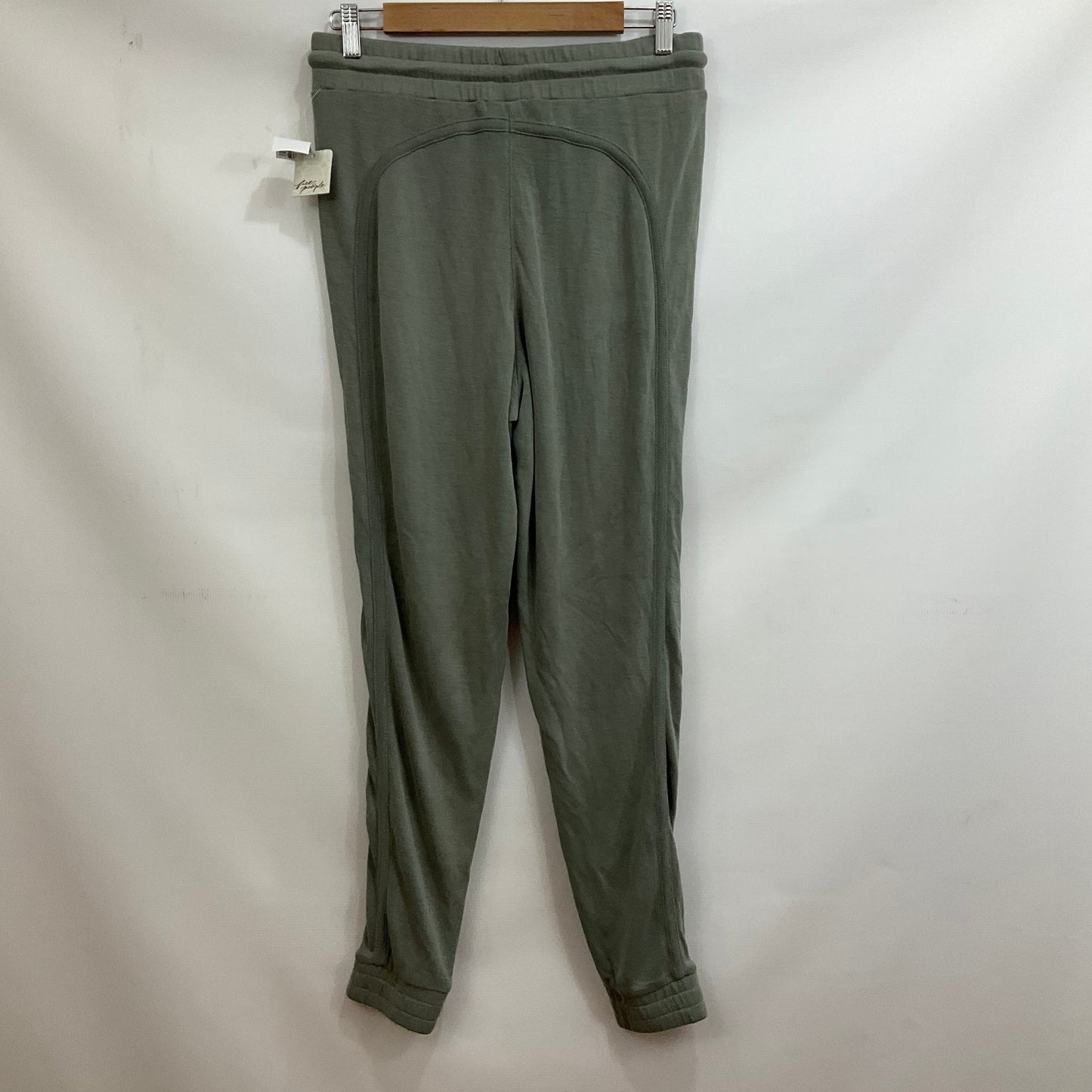 Athletic Pants By Free People In Green, Size: M