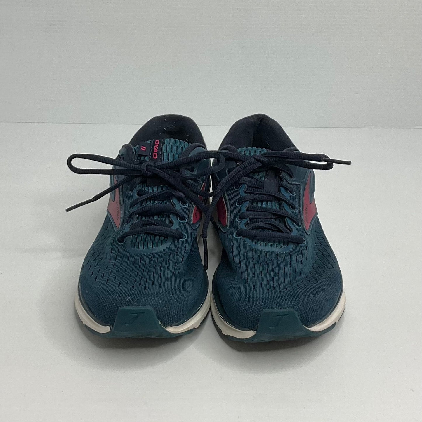 Navy Shoes Athletic Brooks, Size 8.5