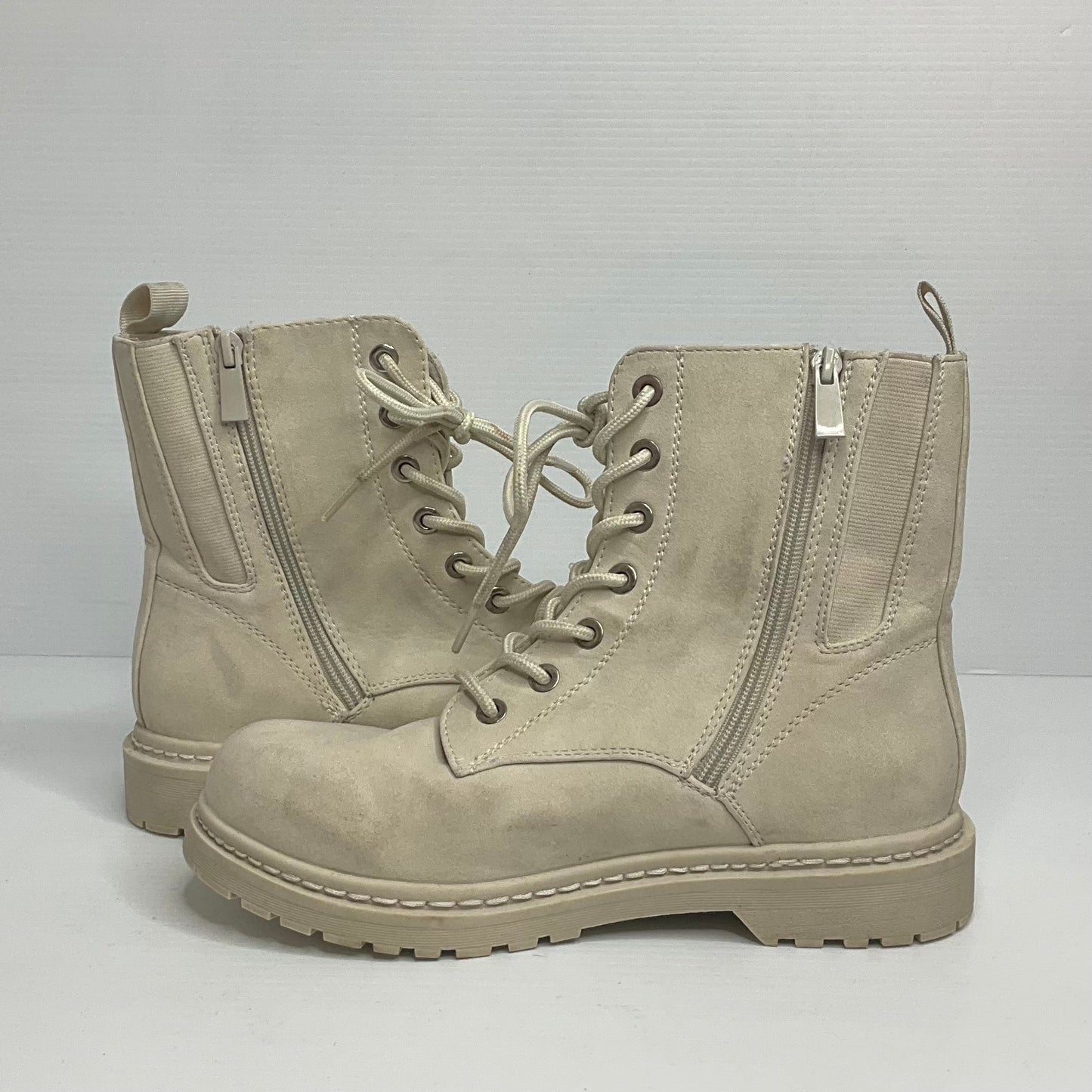 Cream Boots Combat Torrid, Size 8.5