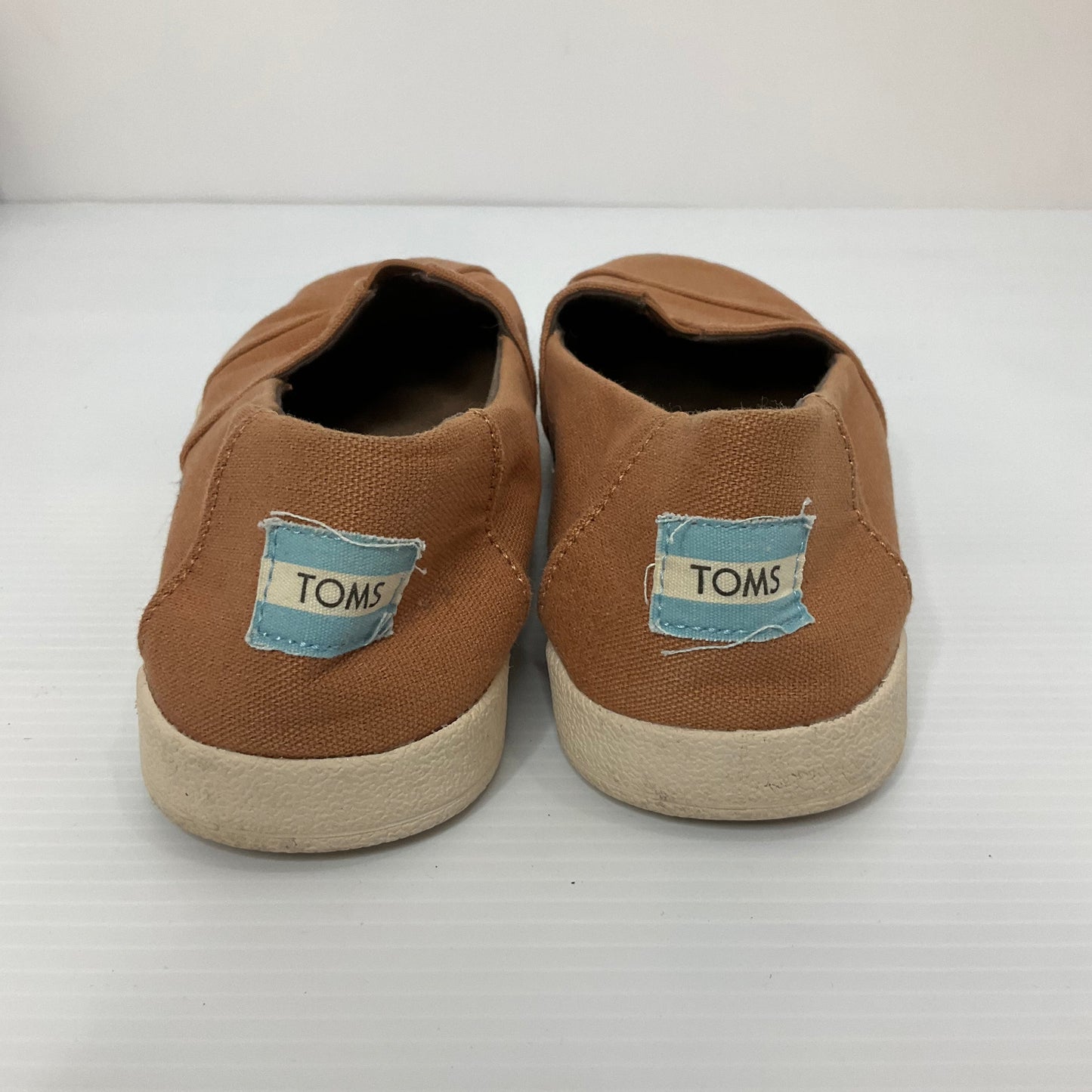 Orange Shoes Flats Toms, Size 6.5