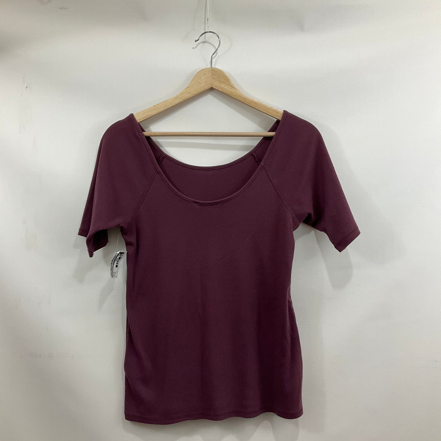 Top Short Sleeve By Anthropologie In Purple, Size: Xs