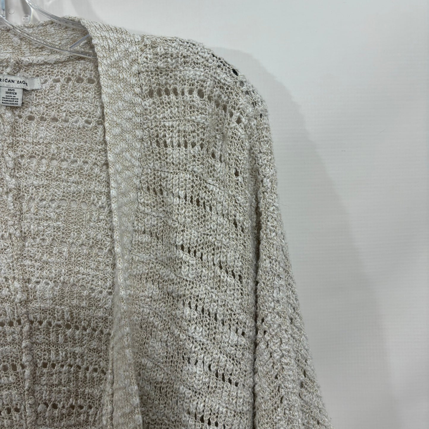 Sweater By American Eagle In Cream, Size: Xs