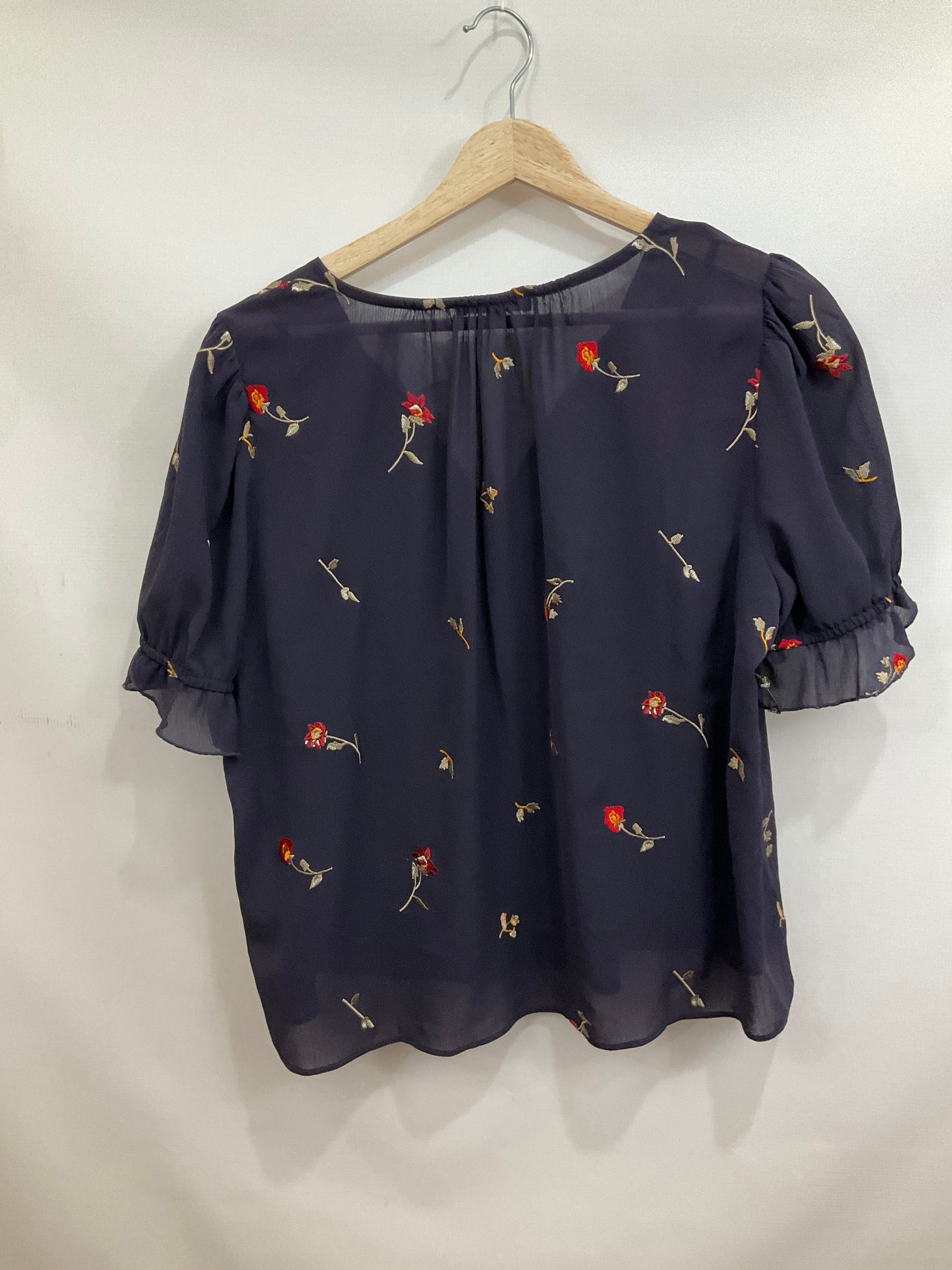 Top Short Sleeve By Madewell In Navy, Size: M