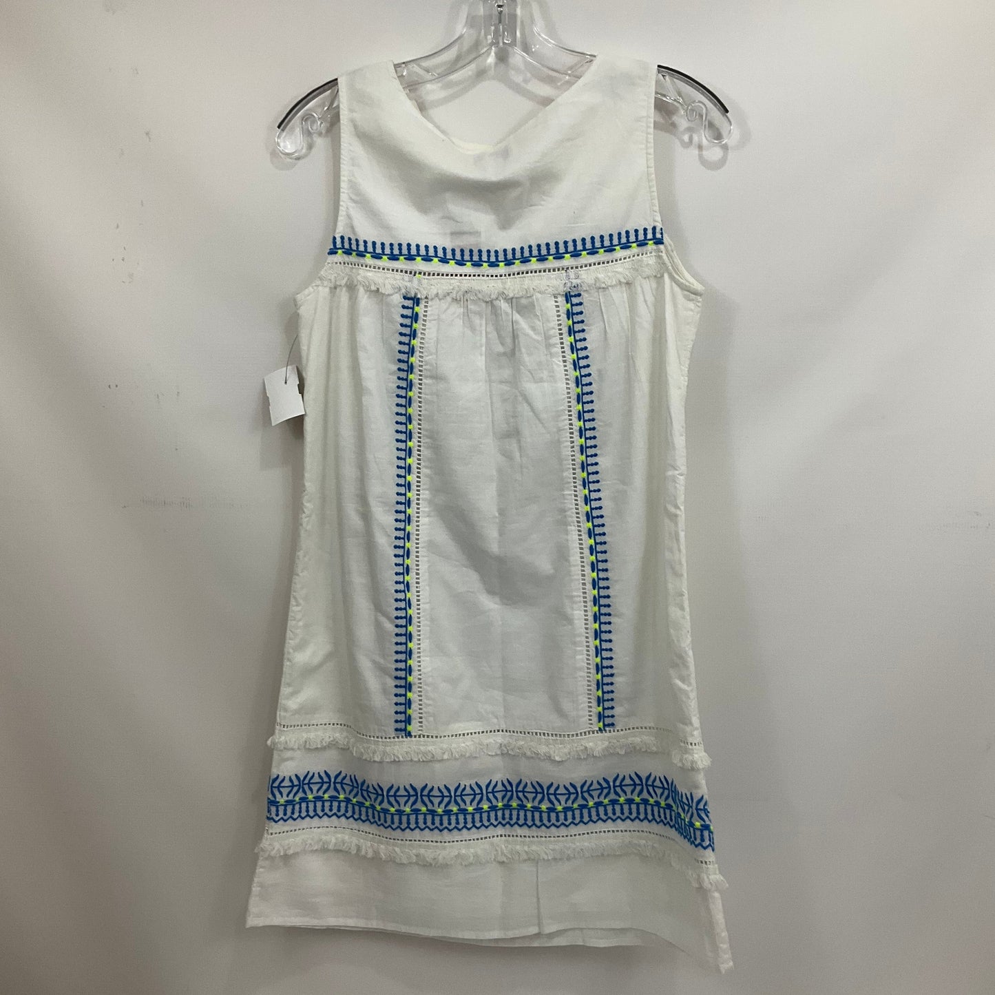 Dress Casual Short By Vineyard Vines  Size: 2