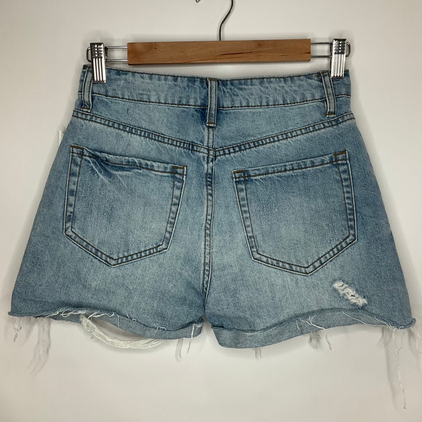 Shorts By Cme  Size: S