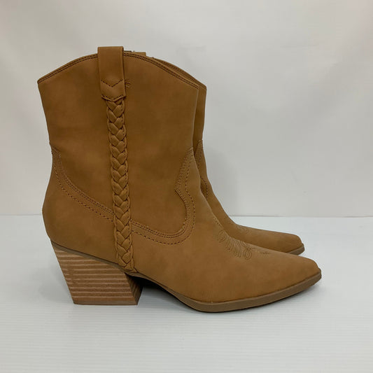 Tan Boots Western Dolce Vita, Size 9.5