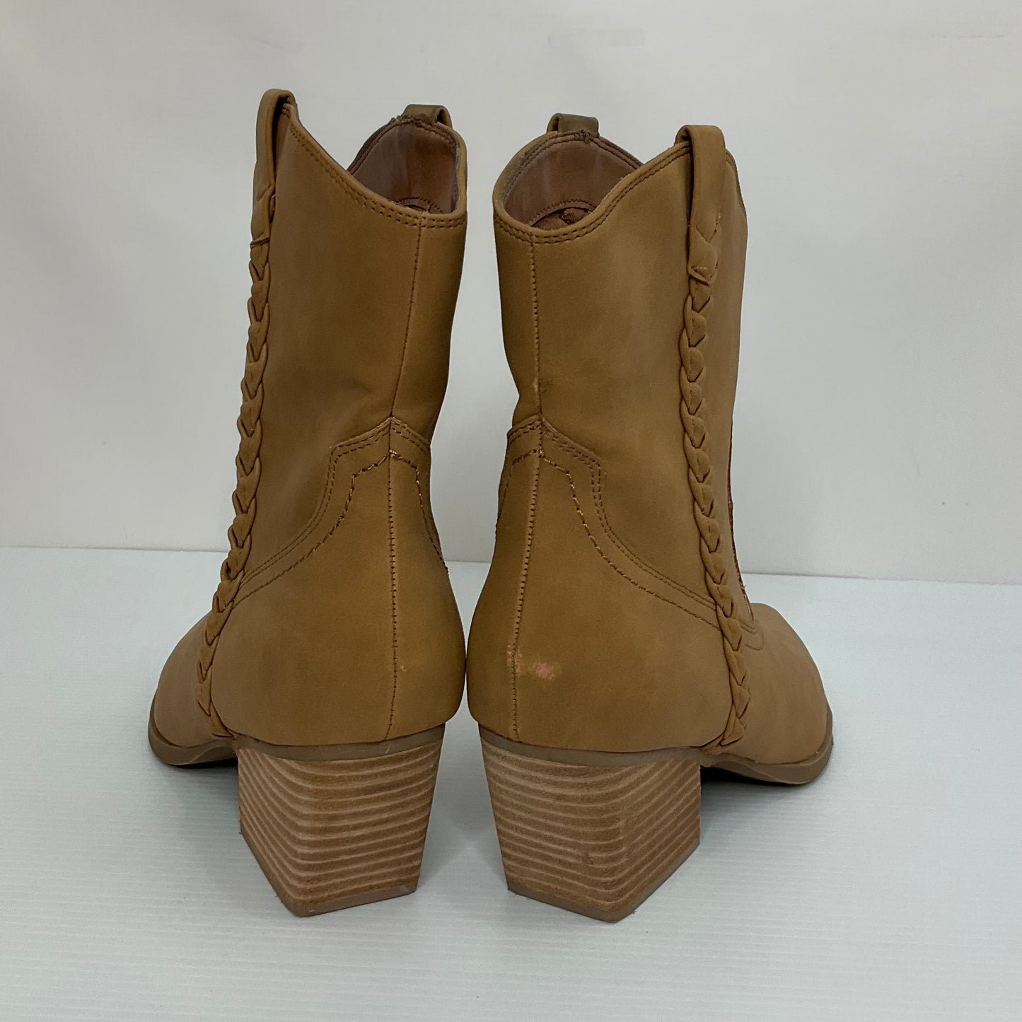 Tan Boots Western Dolce Vita, Size 9.5
