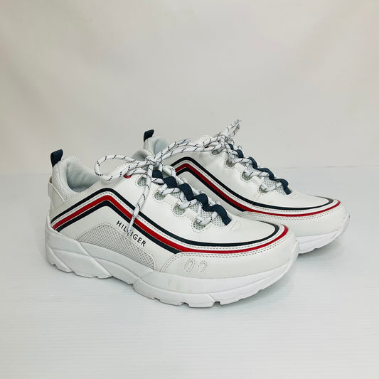 Shoes Sneakers By Tommy Hilfiger In White, Size: 10