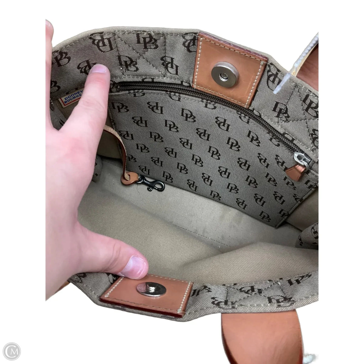 Tote Designer By Dooney And Bourke, Size: Medium