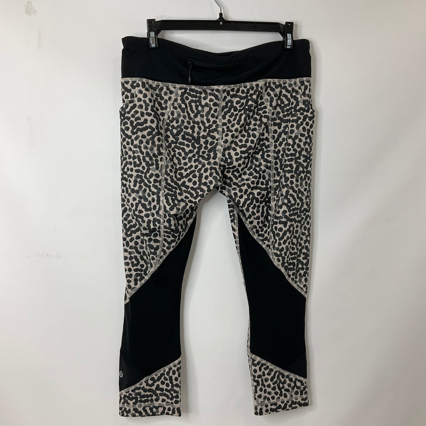 Animal Print Athletic Leggings Lululemon, Size 8