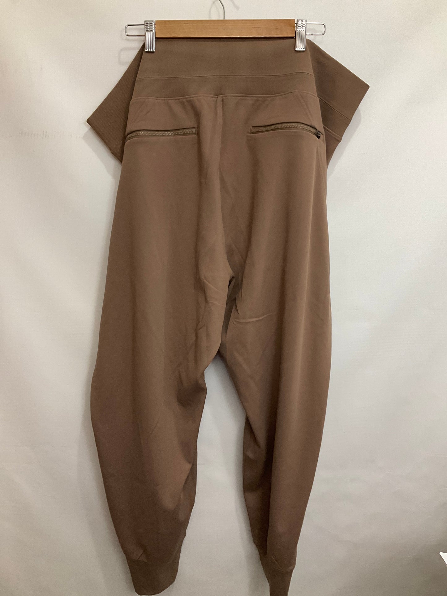 Athletic Pants By Athleta In Brown, Size: 3x