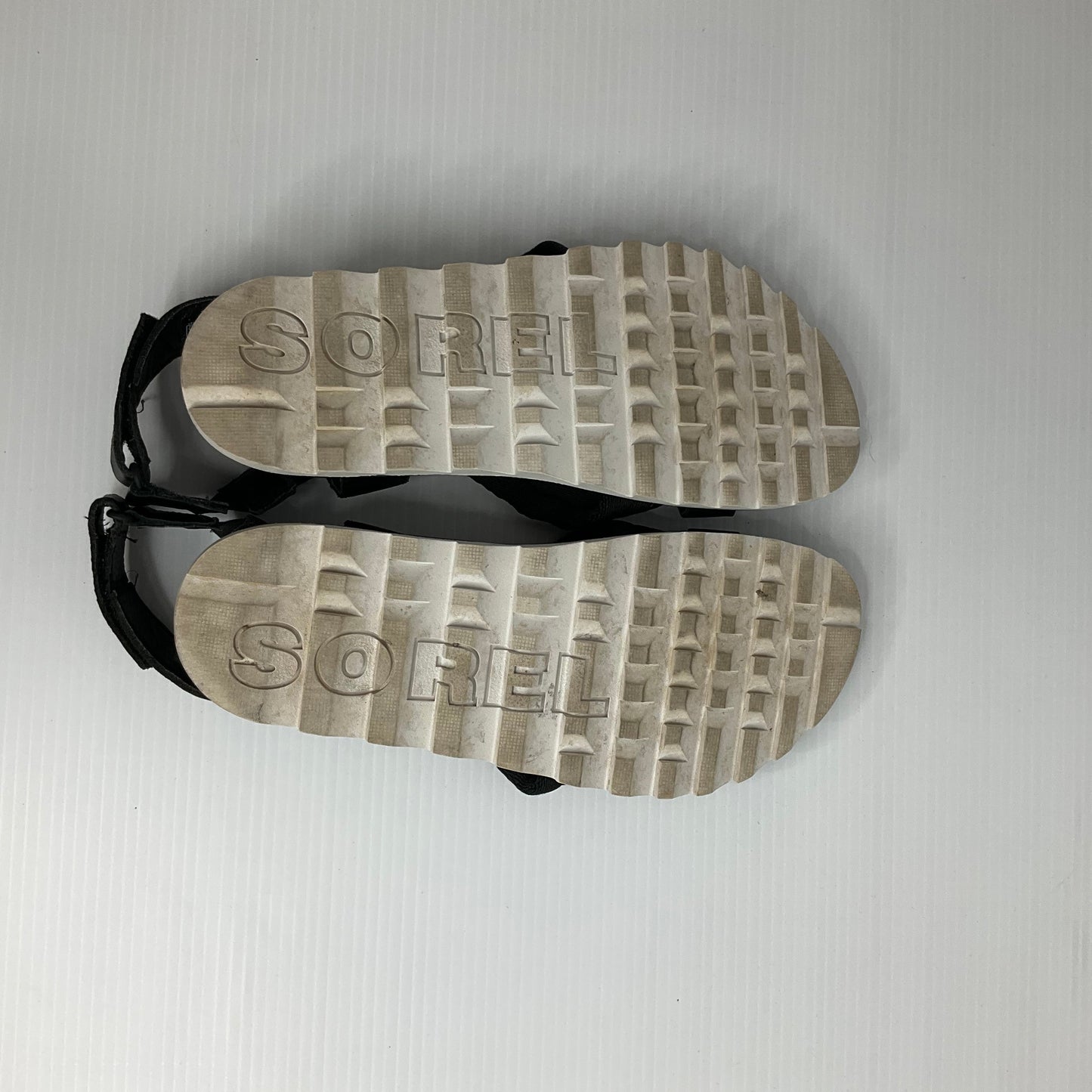 Black Sandals Flats Sorel, Size 7