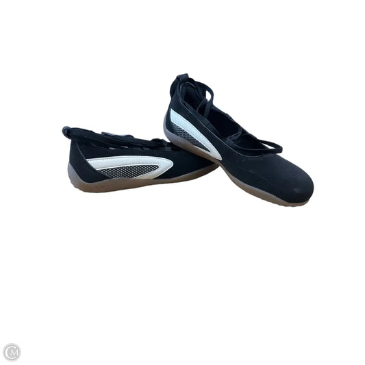 Shoes Flats By Clothes Mentor In Black, Size: 7