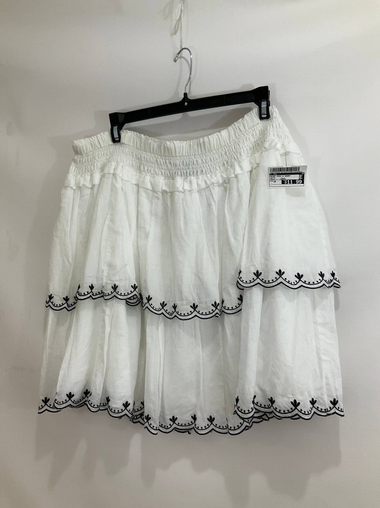 White Skirt Mini & Short Cmc, Size 2x