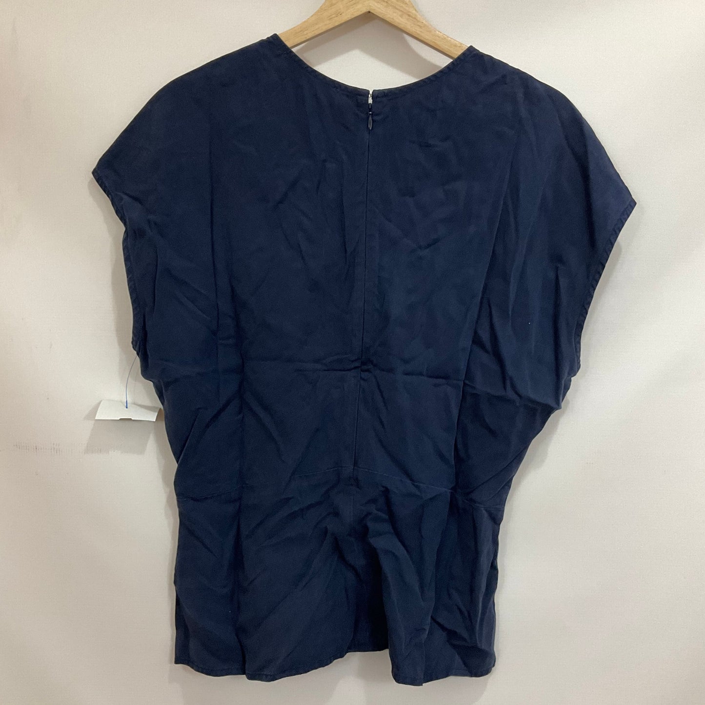 Top Short Sleeve By Everlane In Blue, Size: S