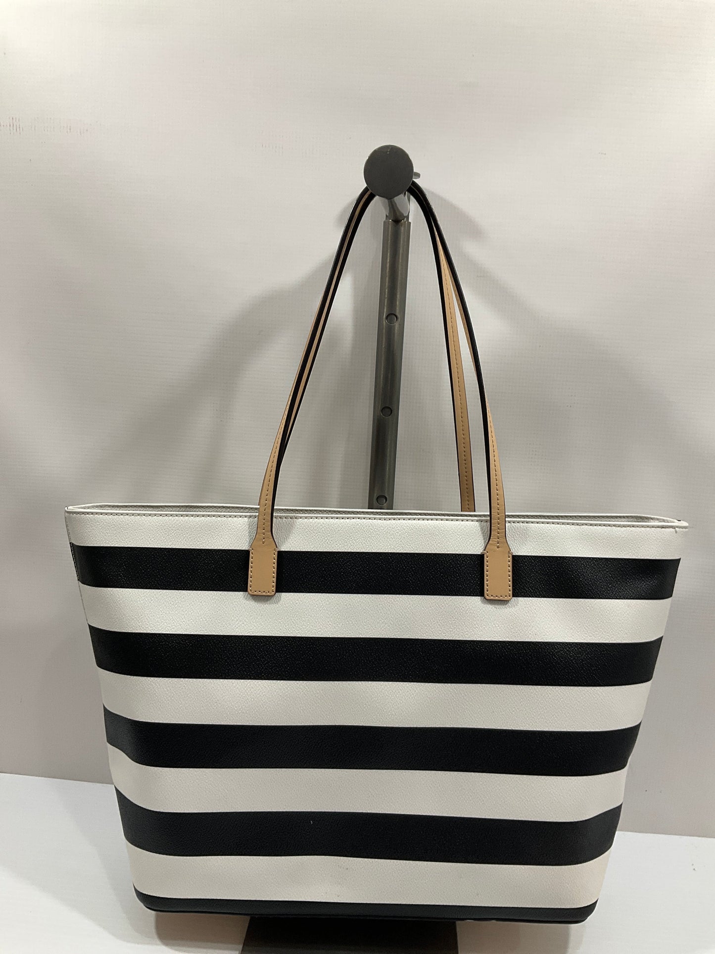 Handbag Designer By Kate Spade, Size: Large