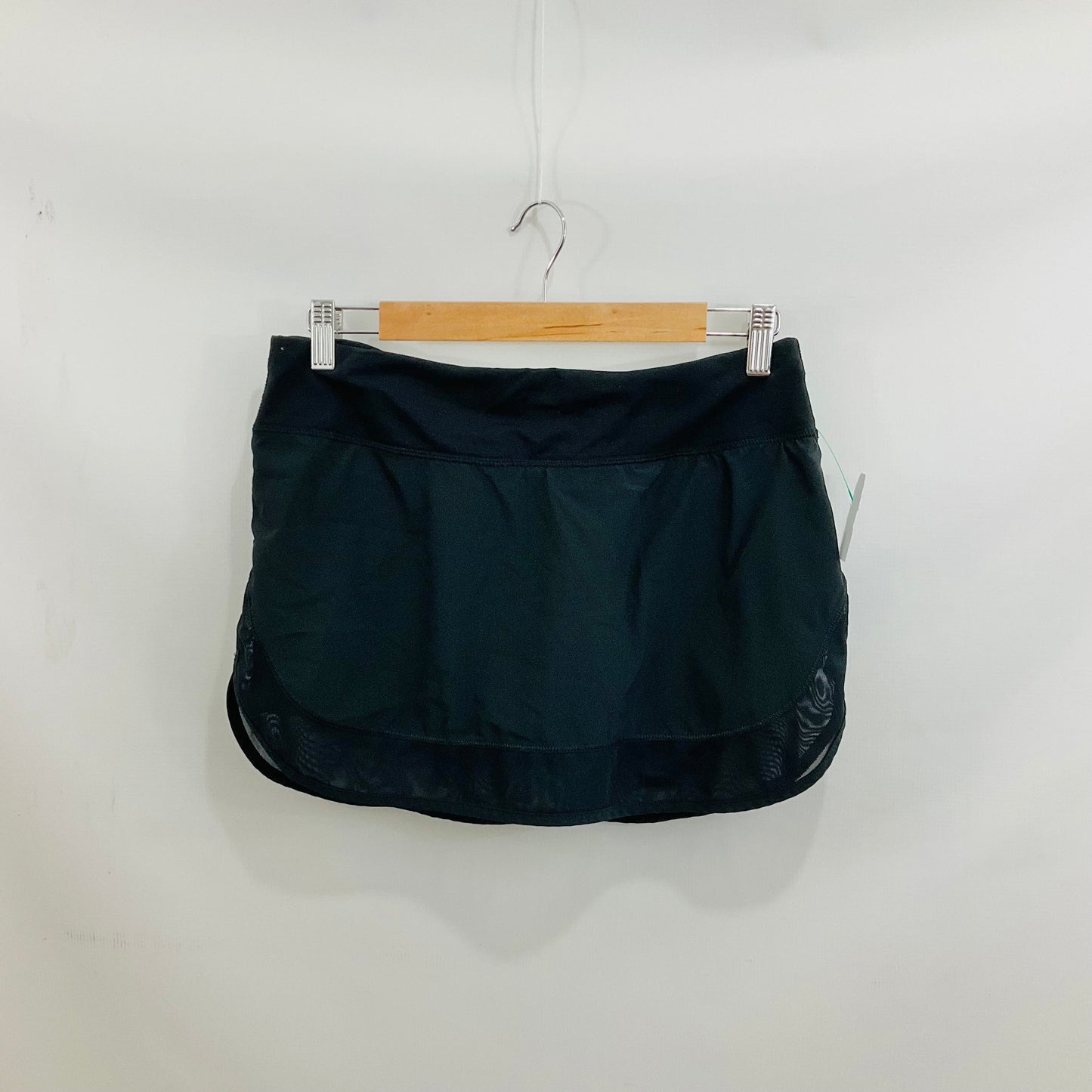 Athletic Skort By Lululemon In Black, Size: 8