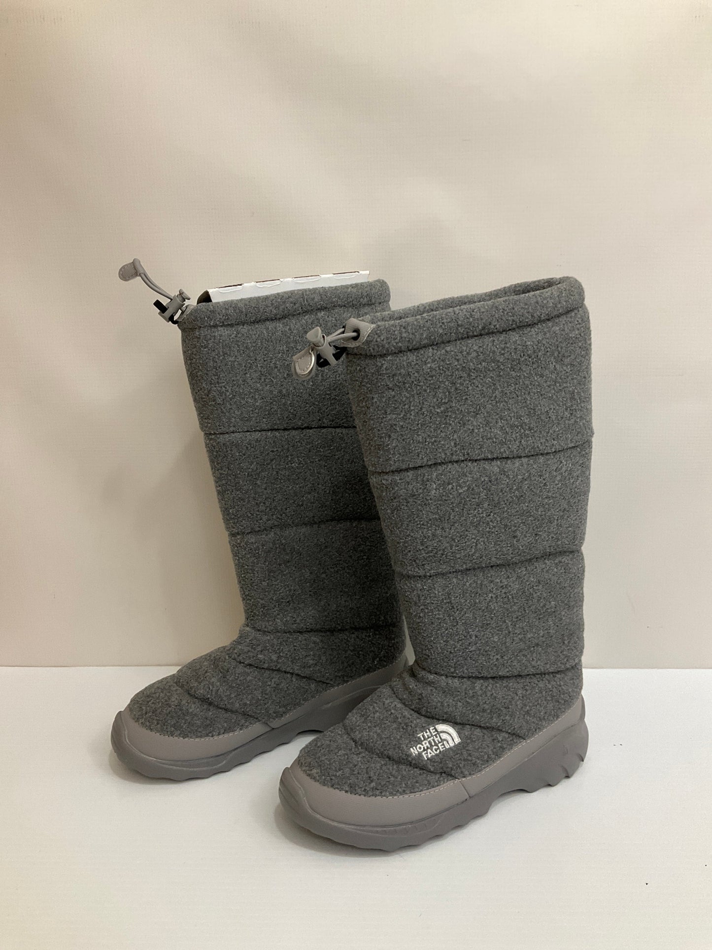 Boots Snow By The North Face In Grey, Size: 7