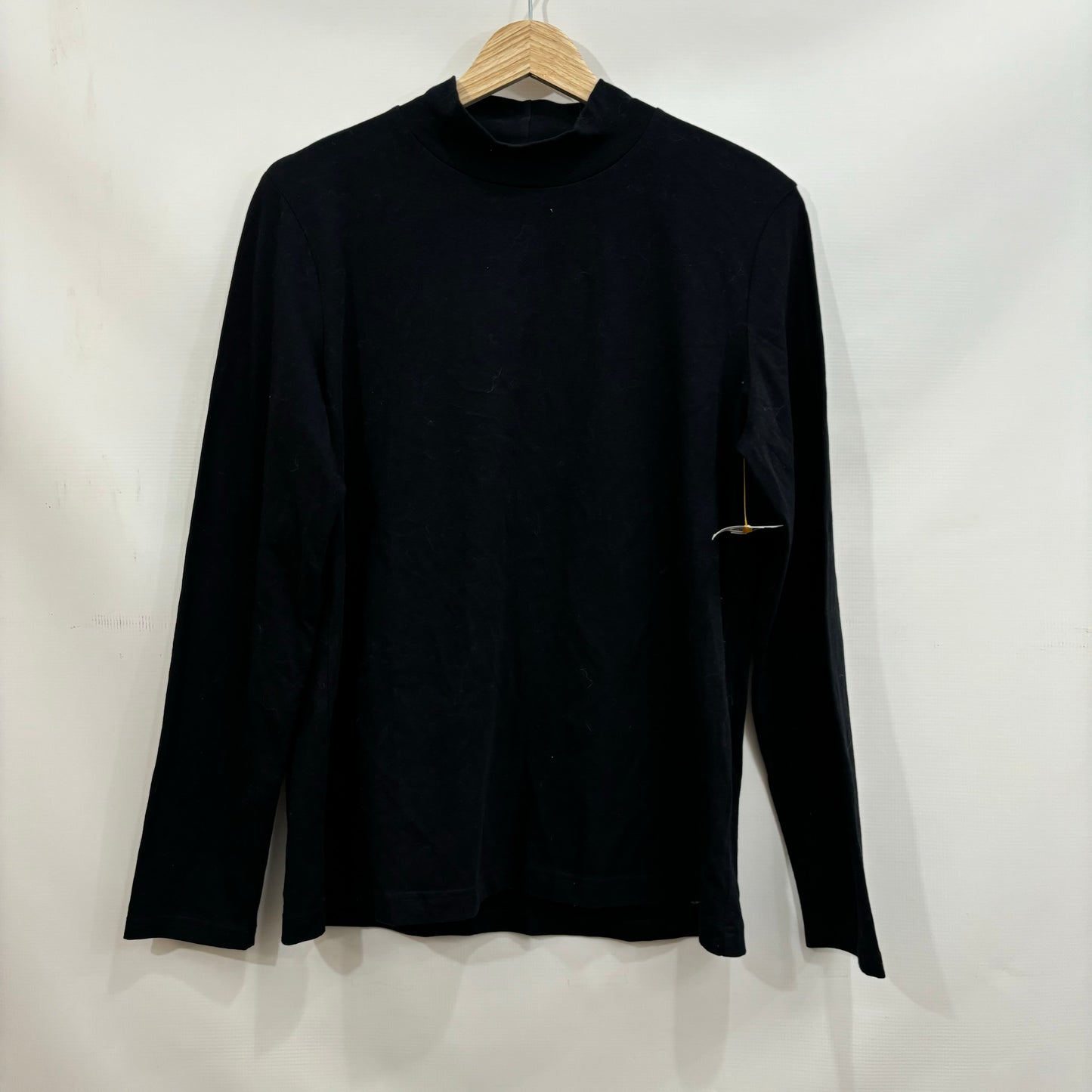 Top Long Sleeve Basic By Croft And Barrow In Black, Size: L