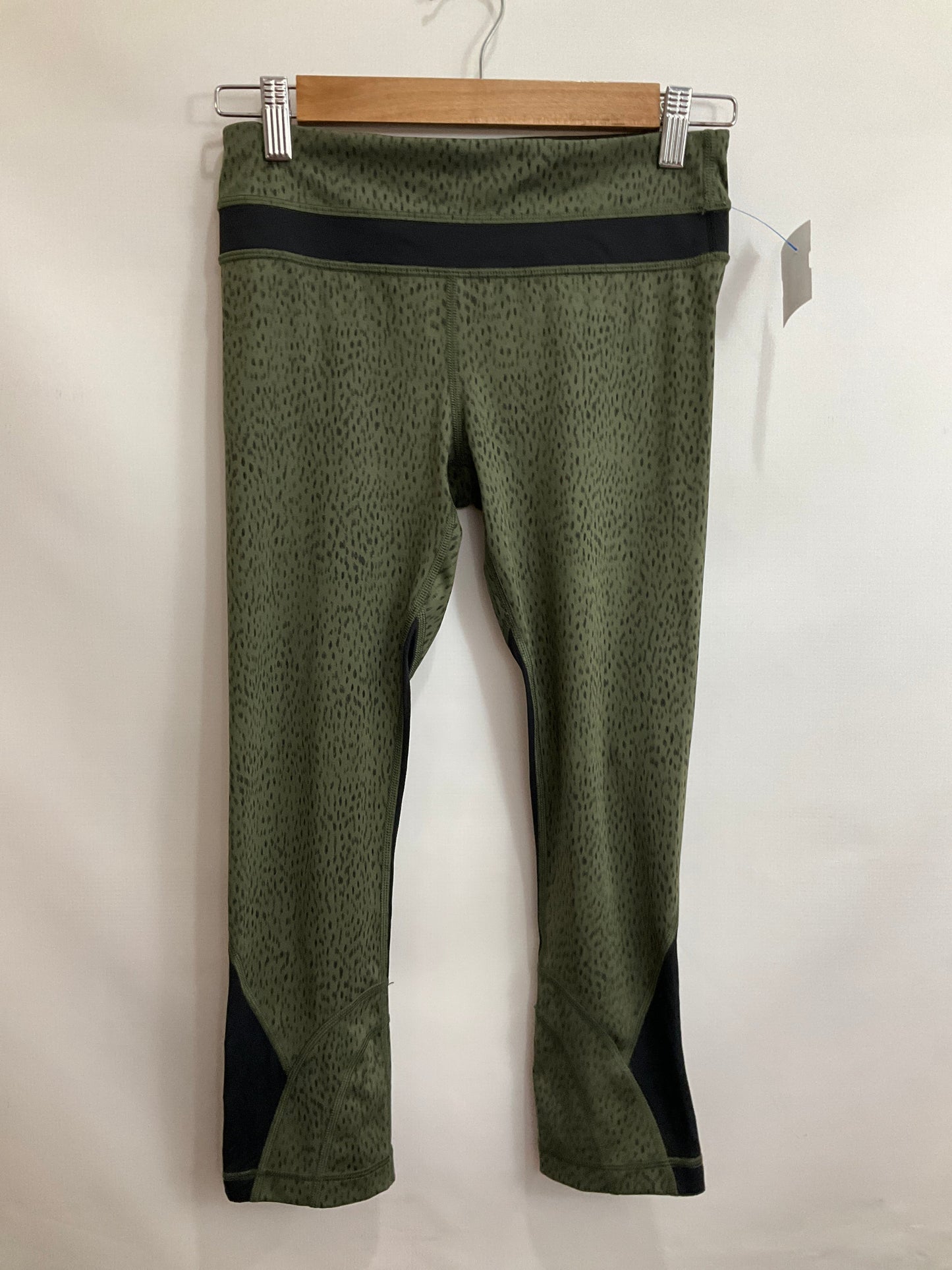 Athletic Capris By Lululemon In Green, Size: 4