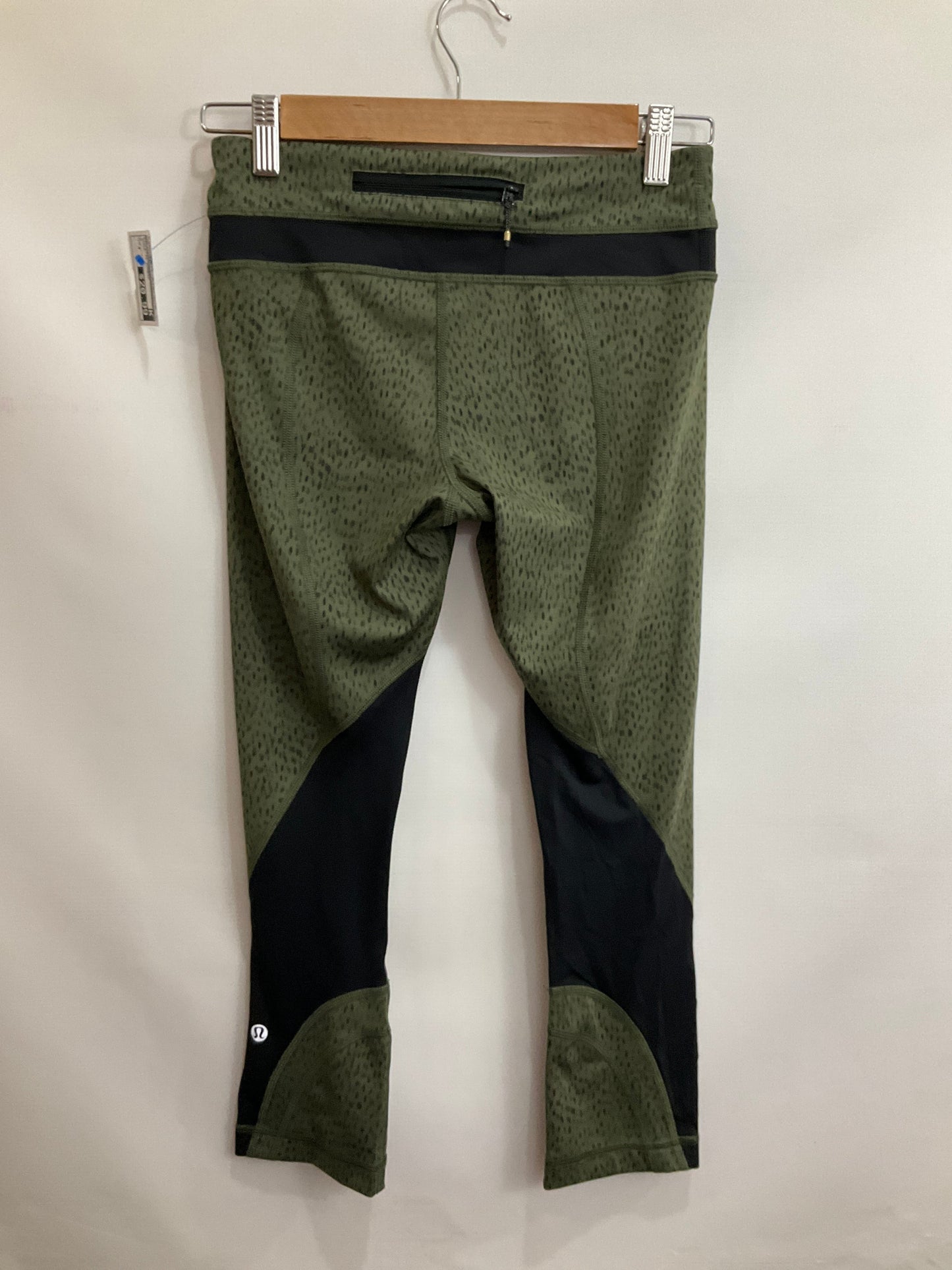 Athletic Capris By Lululemon In Green, Size: 4