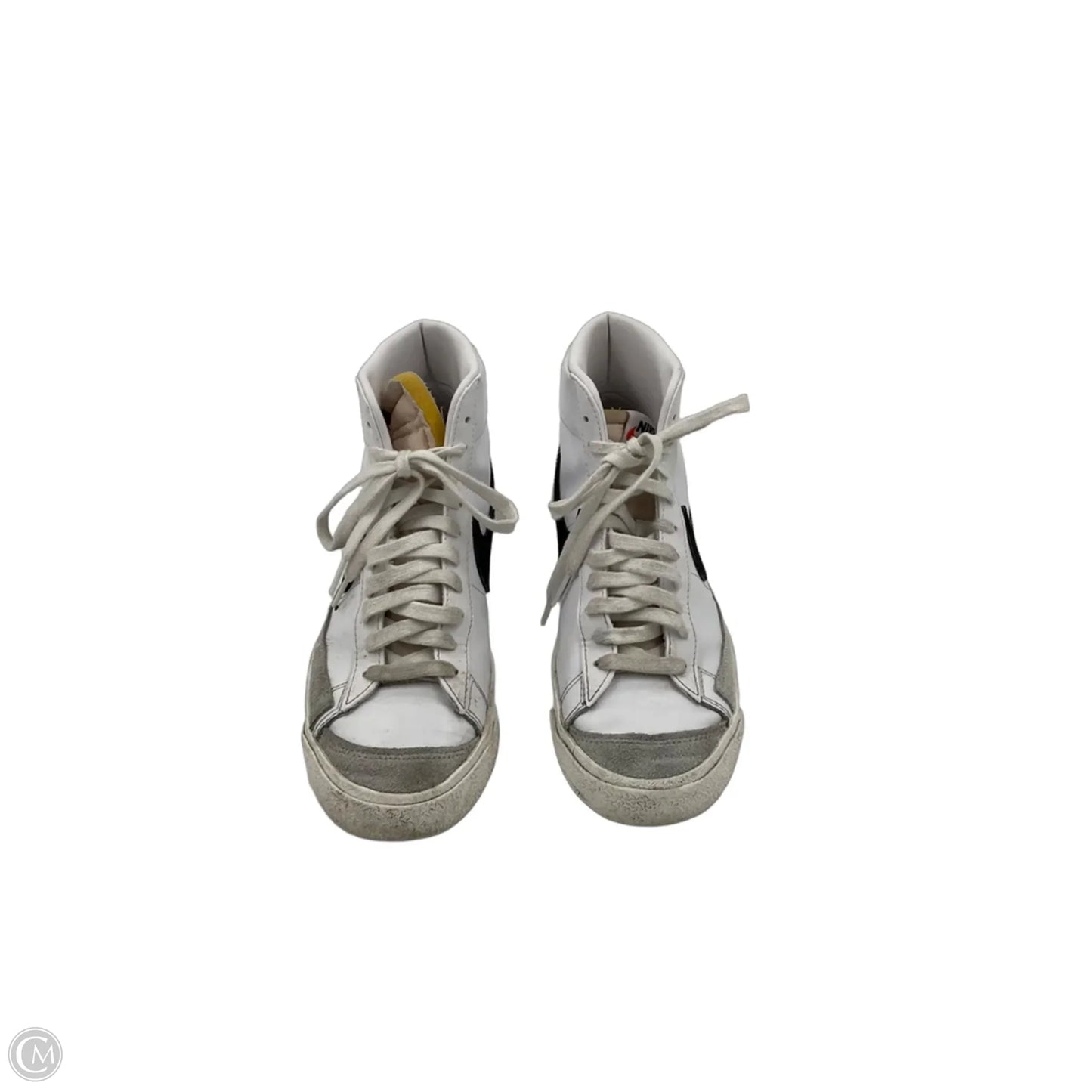 Shoes Sneakers By Nike In White, Size: 9