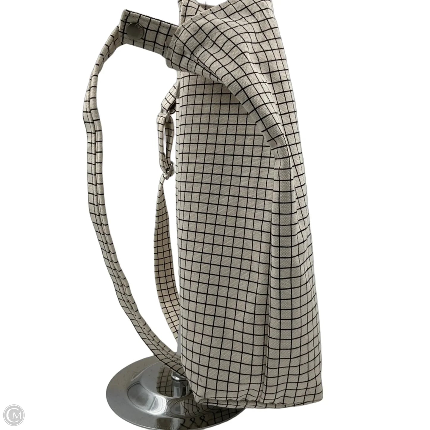 Tote By Clothes Mentor, Size: Medium