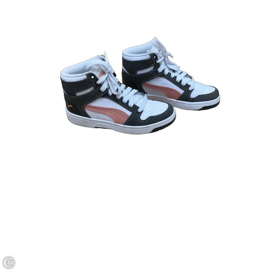 Shoes Sneakers By Puma In White, Size: 7