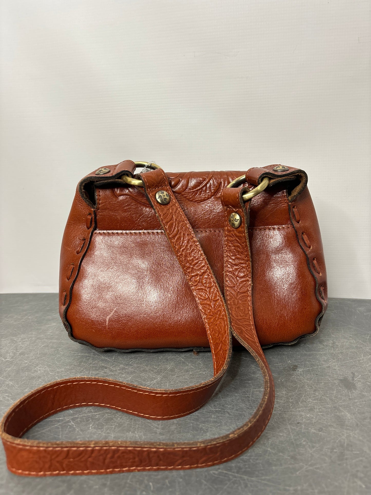 Crossbody Designer Patricia Nash, Size Small