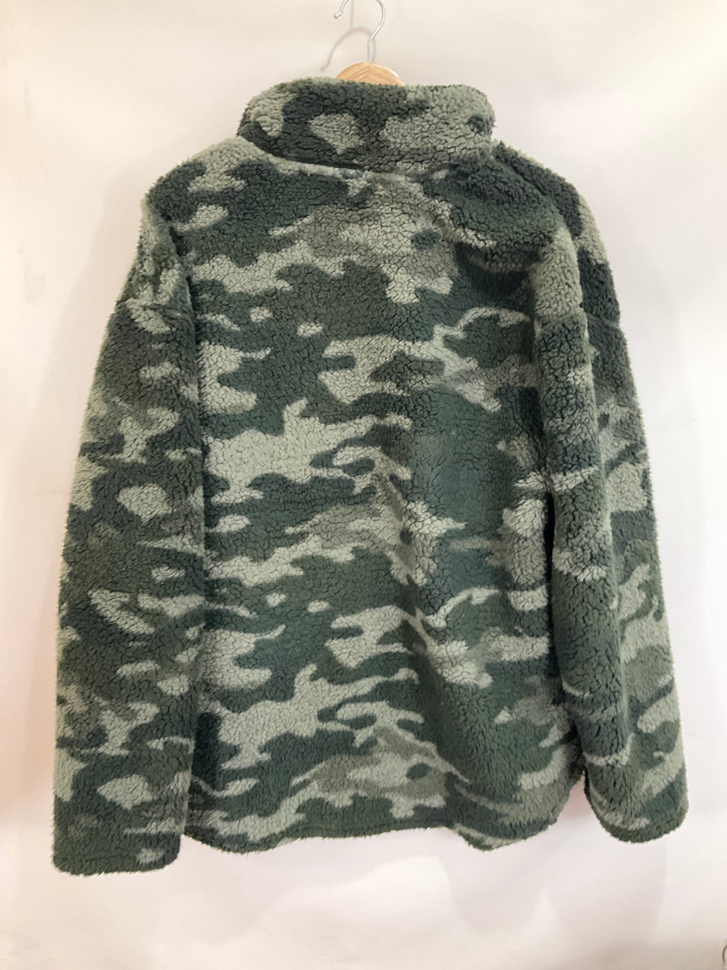 Athletic Fleece By Koolaburra By Ugg In Green, Size: Xl