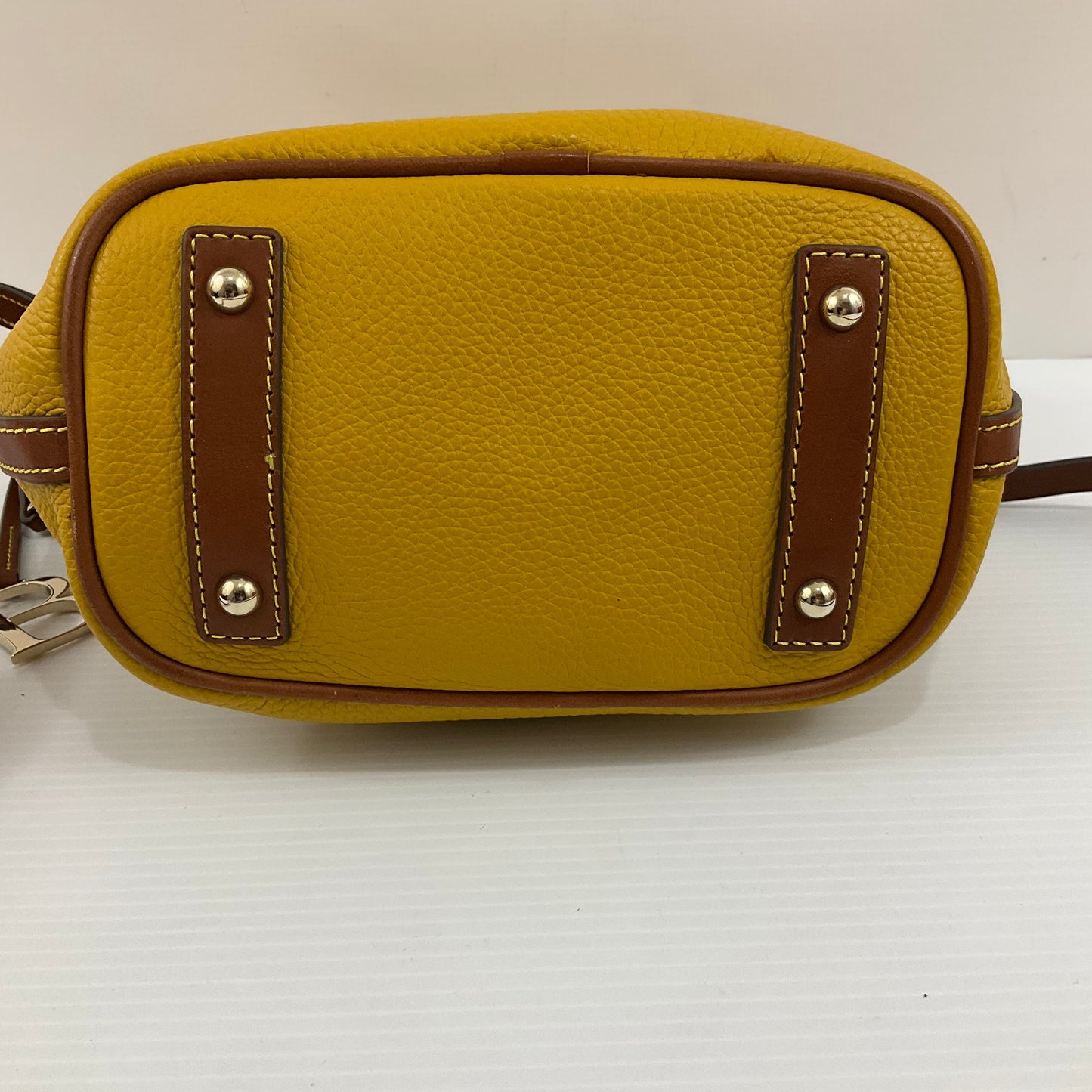 Crossbody Designer By Dooney And Bourke, Size: Medium