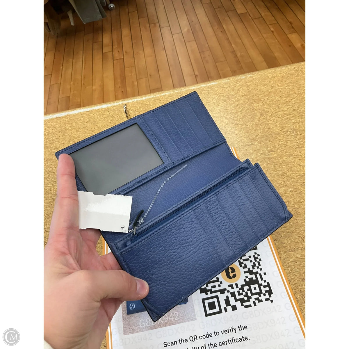 Wallet Luxury Designer By Gucci, Size: Small