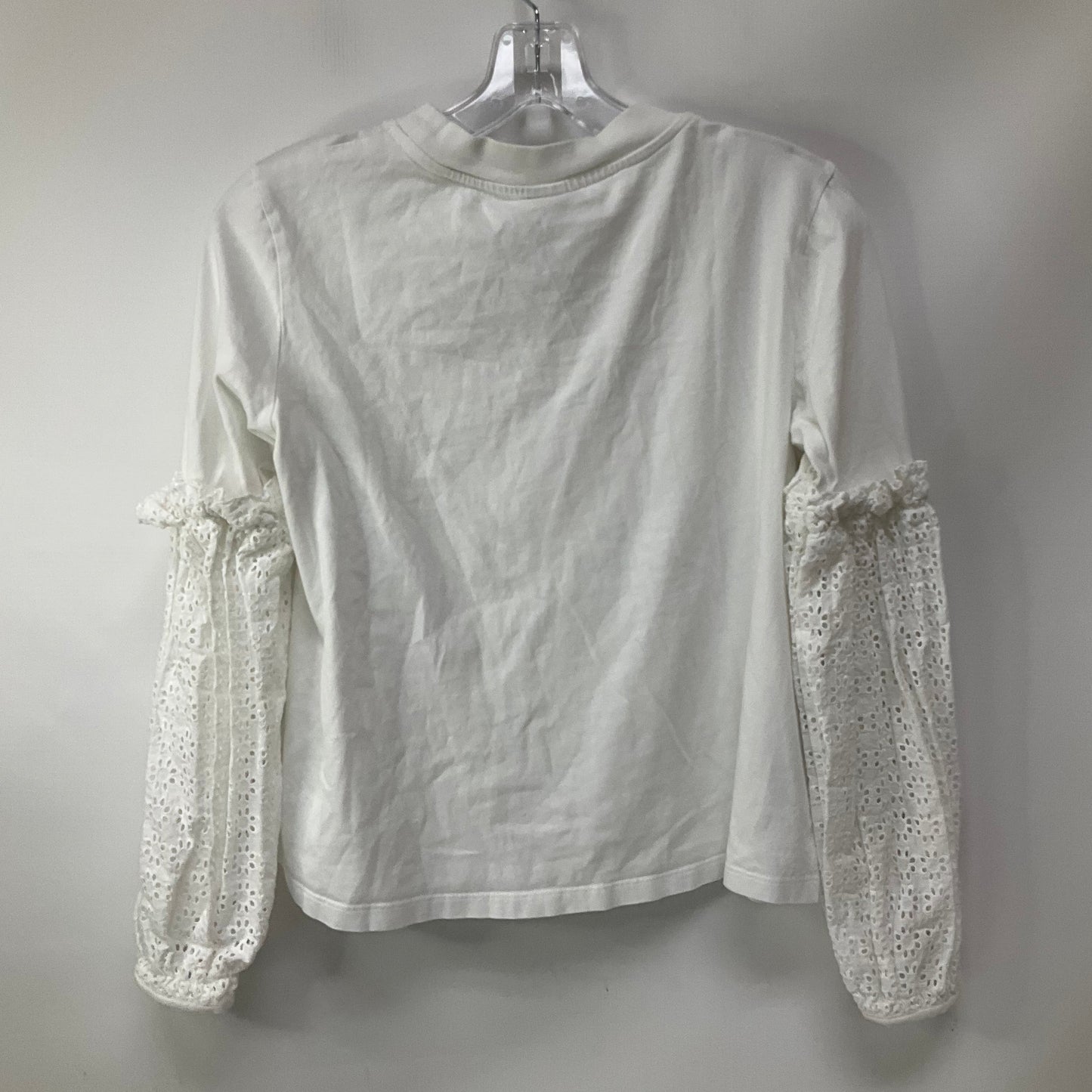 Top Long Sleeve By Cma In White, Size: L