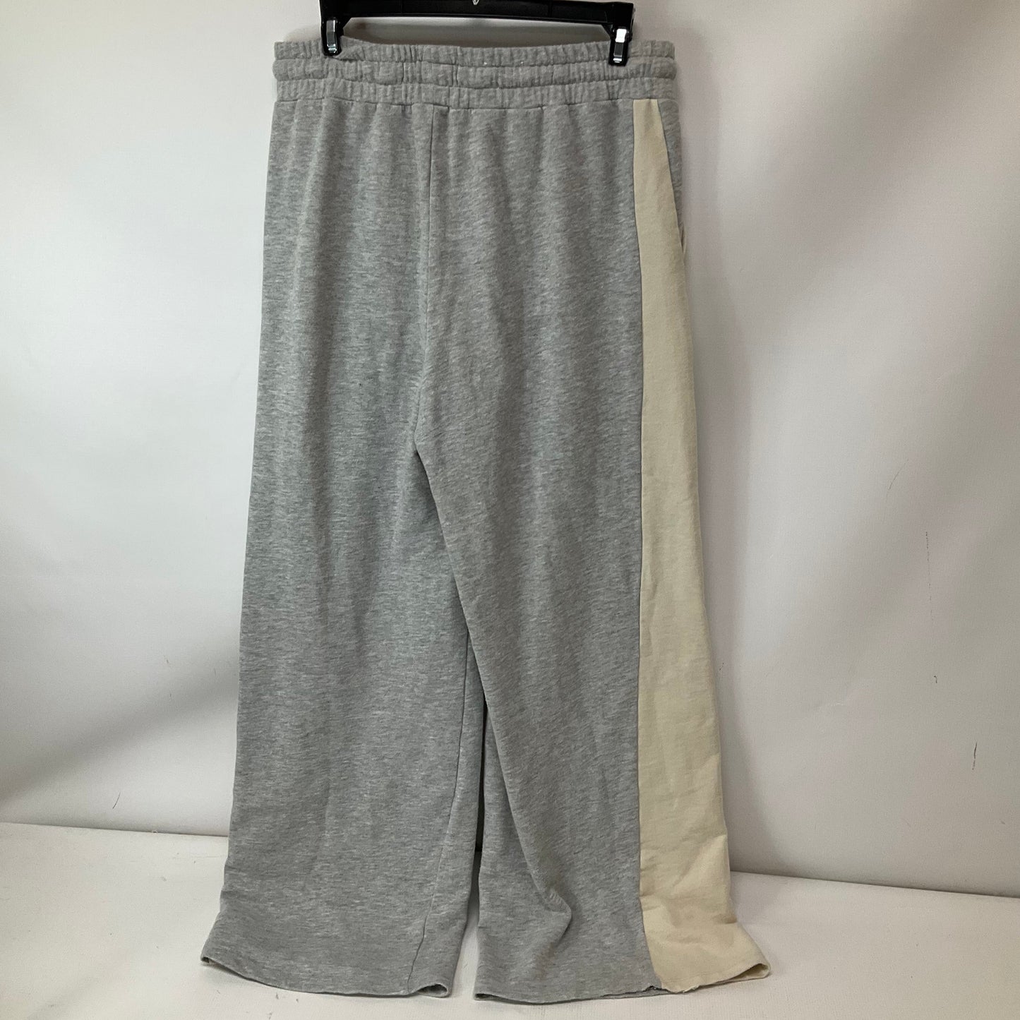 Pants Lounge By Who What Wear In Grey, Size: M