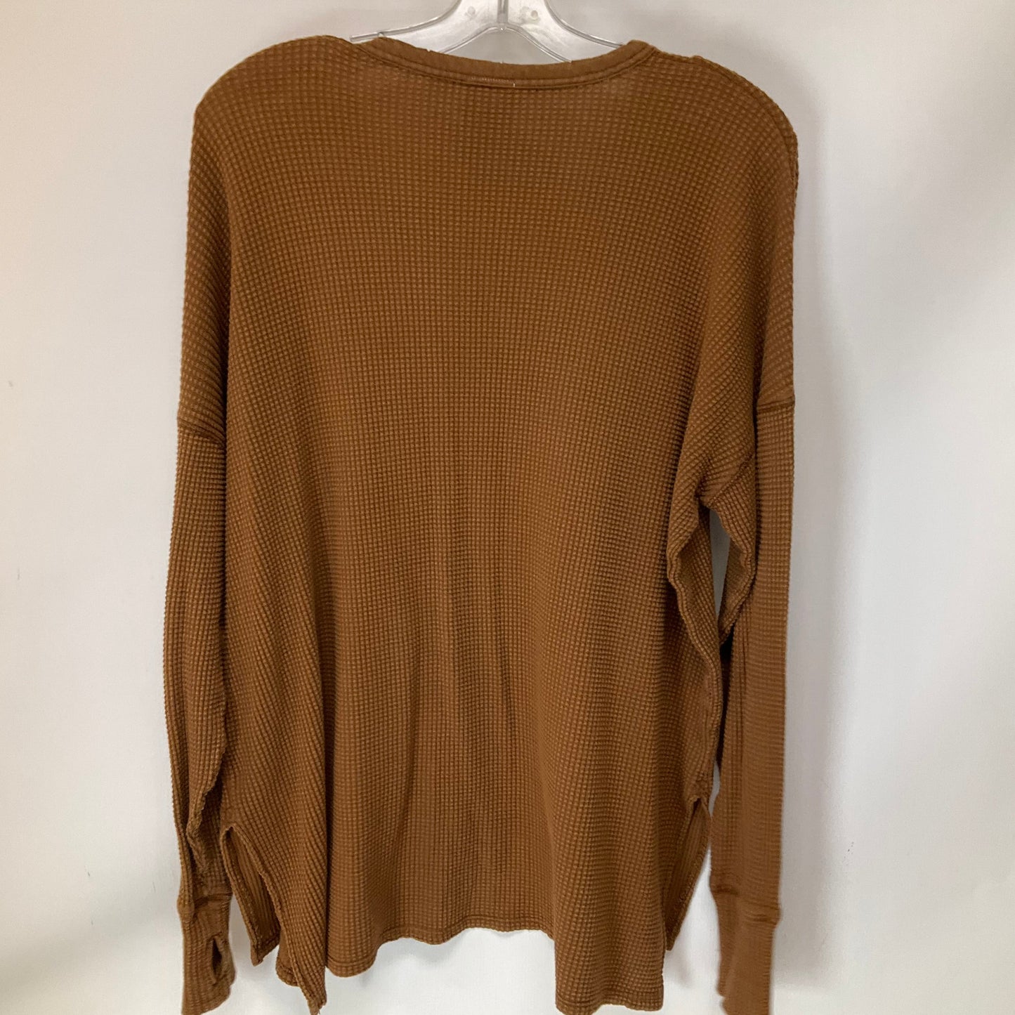 Top Long Sleeve By Aerie In Brown, Size: M