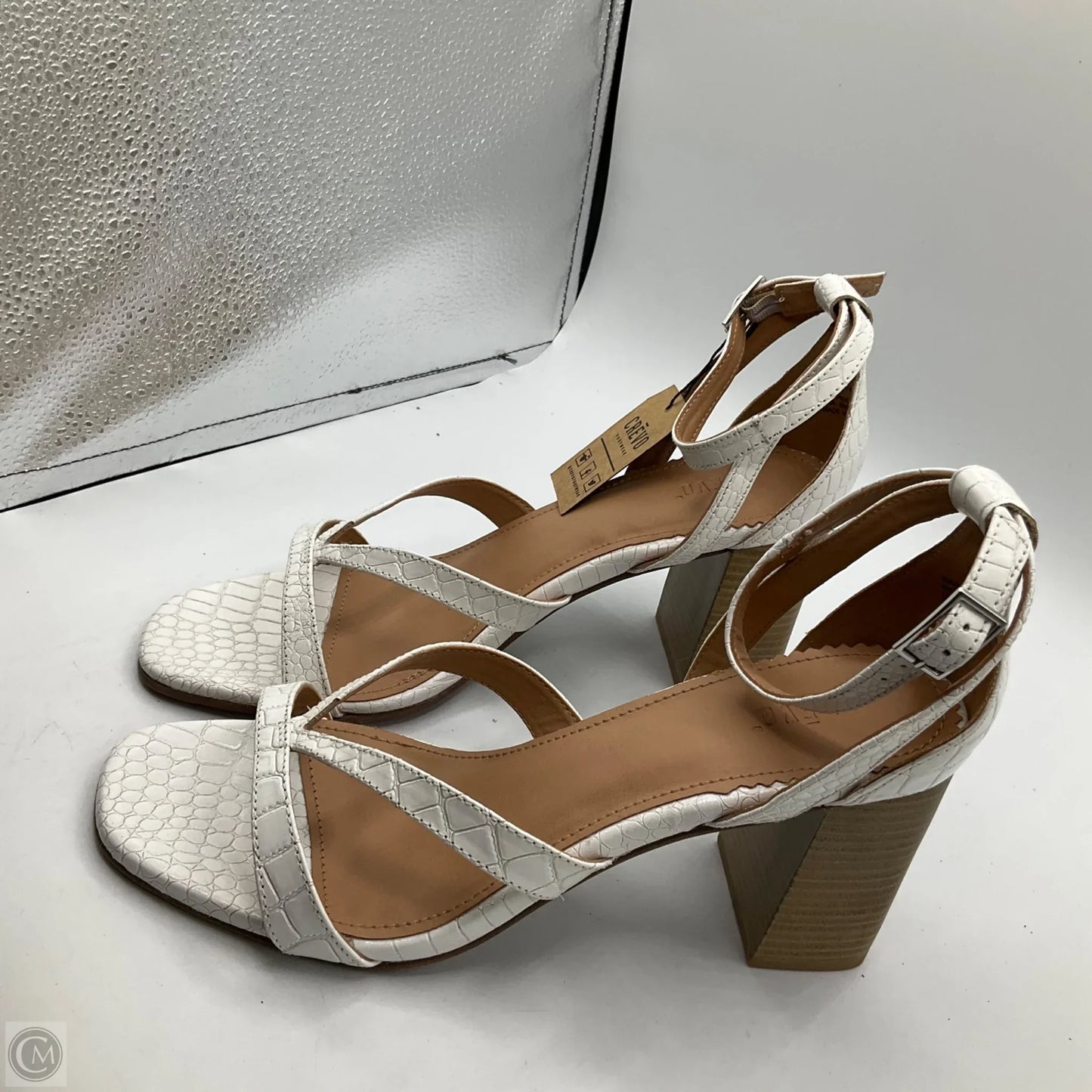 Sandals Heels Block By Clothes Mentor In White, Size: 10