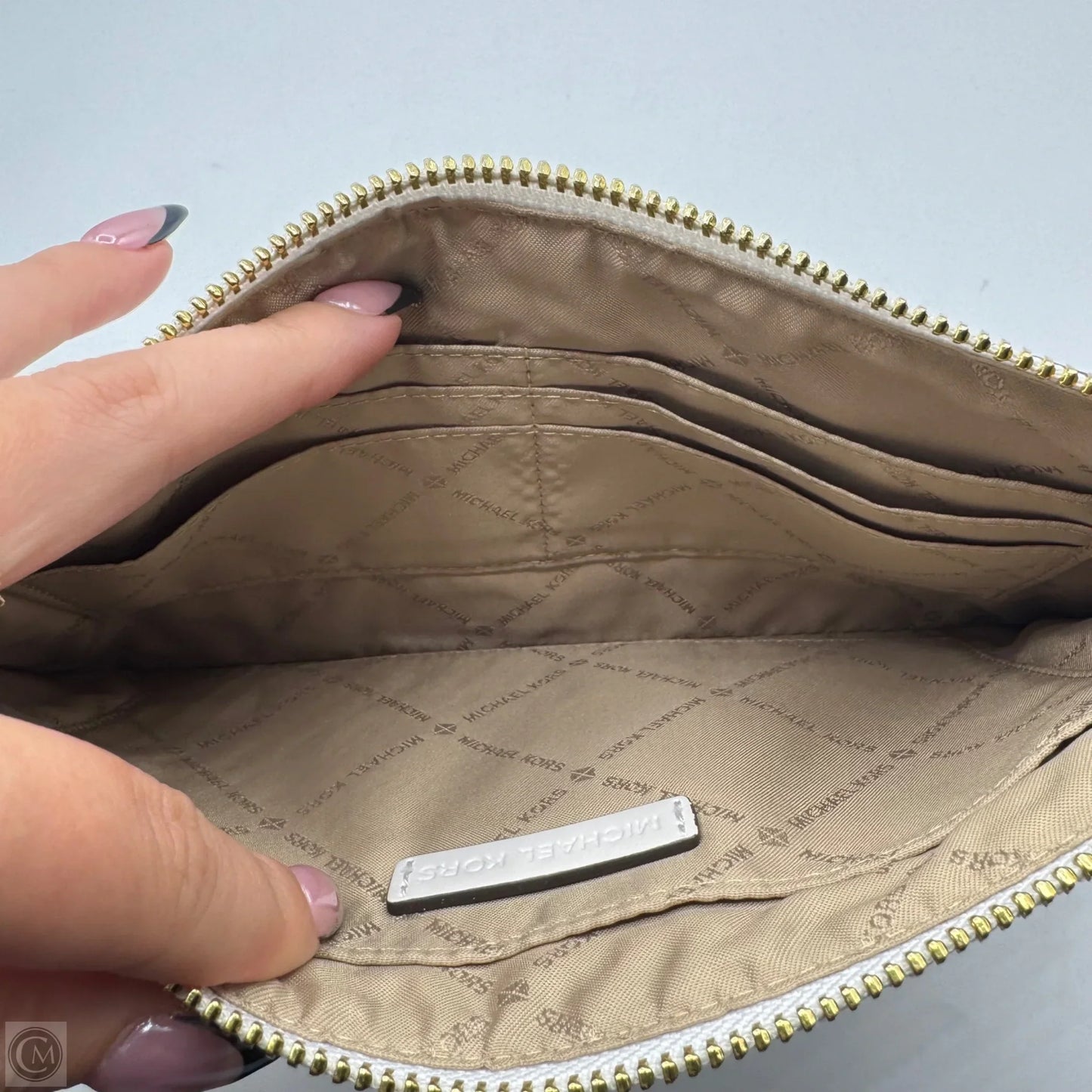 Wristlet Designer By Michael Kors, Size: Medium