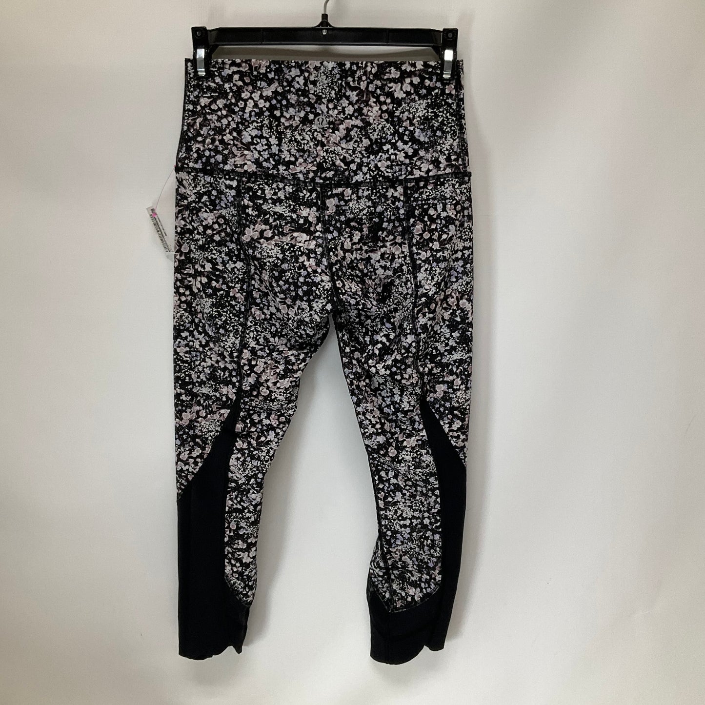 Athletic Leggings Capris By Lululemon  Size: 6