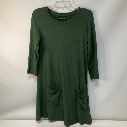 Dress Casual Short By Abercrombie And Fitch In Green, Size: S