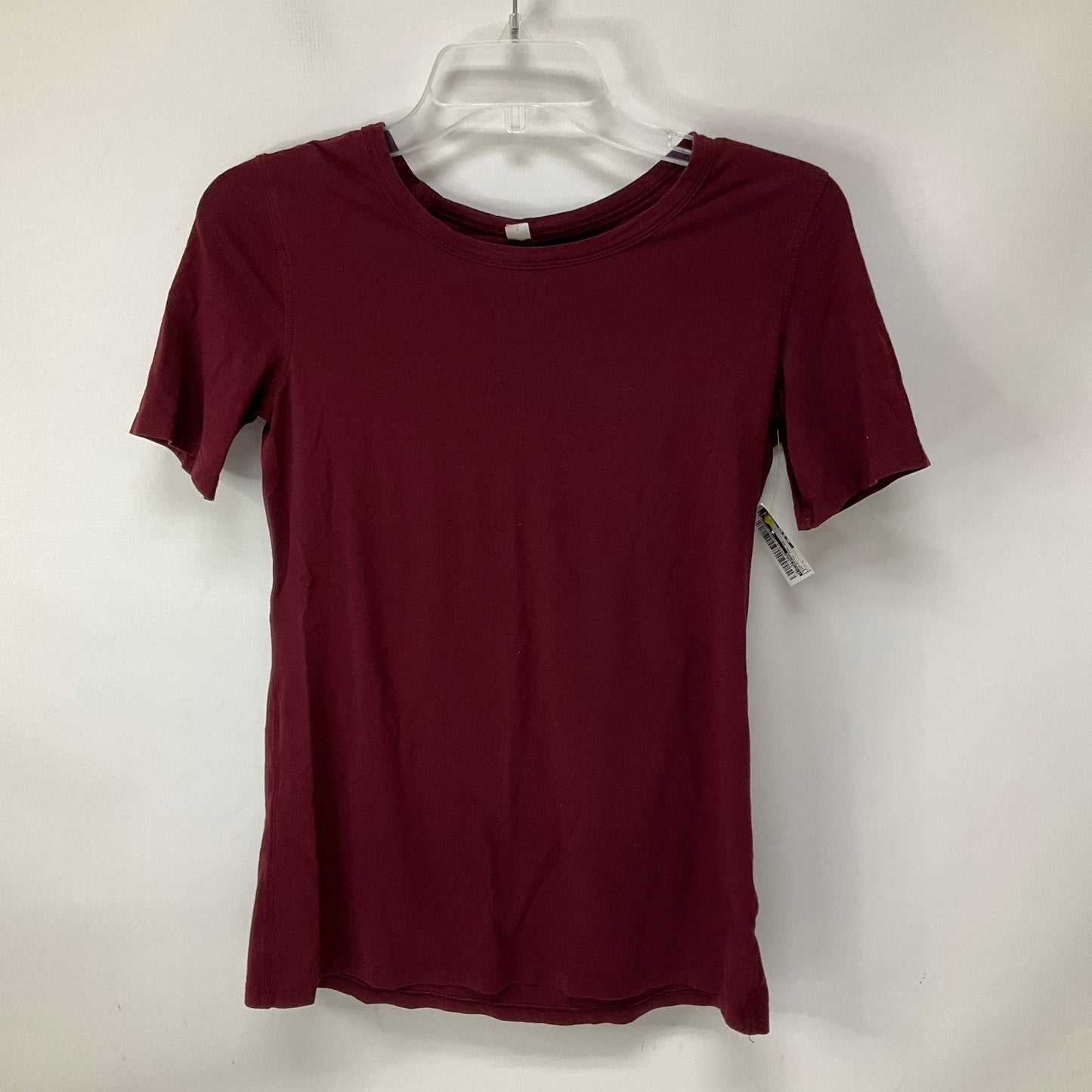 Athletic Top Short Sleeve By Lululemon In Red, Size: 4